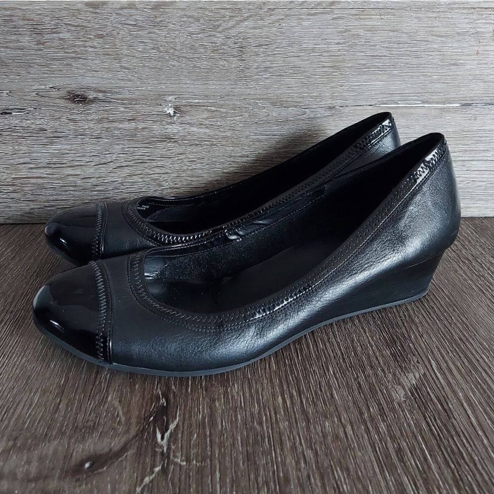 COLE HAAN Elsie Cap Toe II Low Wedge Black Leather Comfort Shoe Women's 10.5